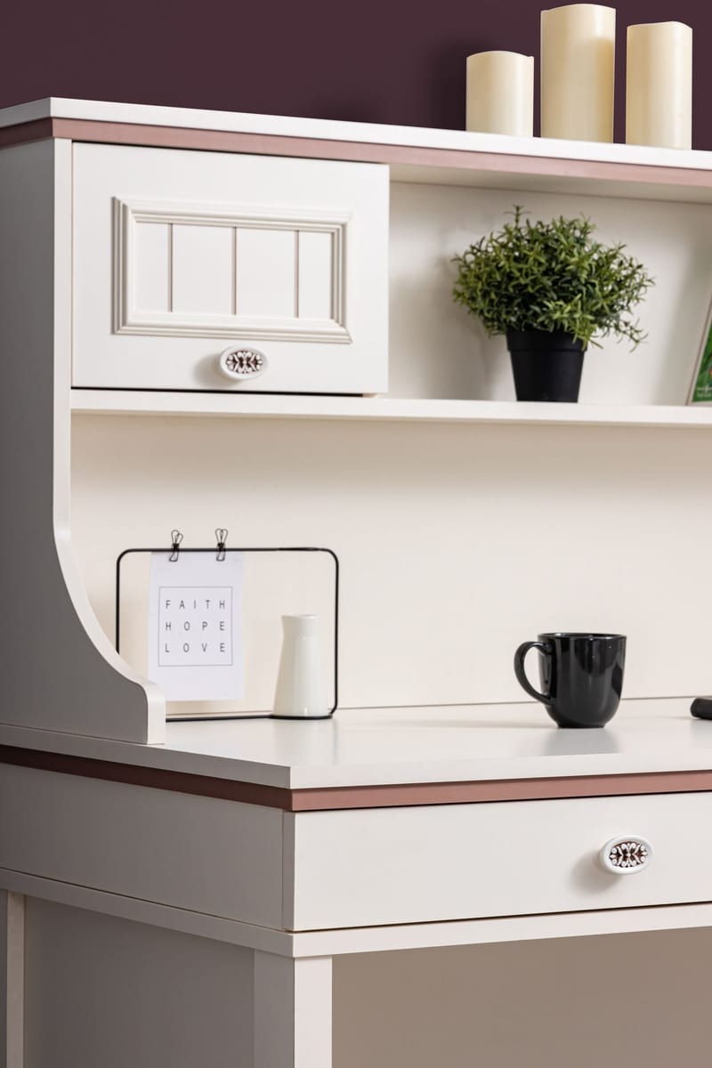 Telvo Skrivbord 132 cm - Products - Förvaring - Förvaringsmöbler - Byrå - Sekretär