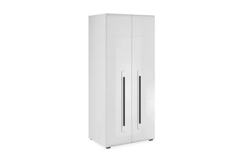 Maricruz Garderob, Vit