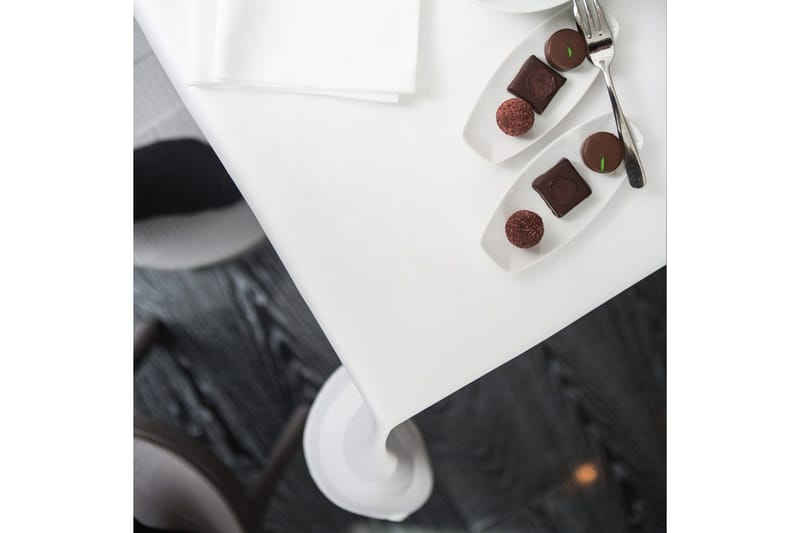 Duk Fritz Magnus Trading Delight - 180 x 180 cm - Products - Inredning - Dekoration & inredningsdetaljer - Bordsdekoration - Duk & löpare - Bordsduk