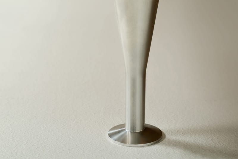 Hilda Sängben 16 cm Konisk 4-pack - Metall - Products - Inredning - Dekoration & inredningsdetaljer - Dekorbeslag - Beslag - Möbelben