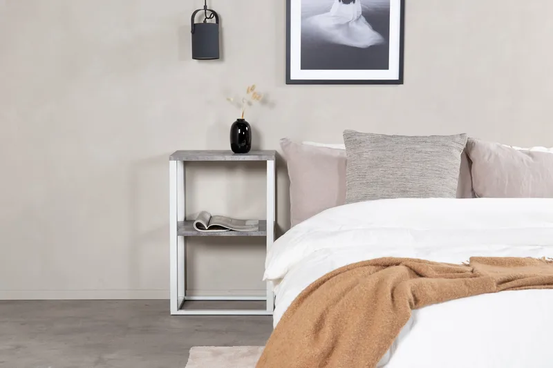 Rise Sängbord 30 cm - Vit - Products - Möbler - Bord & matgrupp - Avlastningsbord & sidobord - Sängbord & nattduksbord