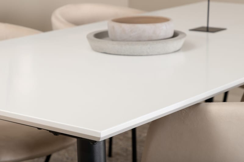 Jimmy Matgrupp 195 cm Rektangulär med 6 Berit stolar - Beige - Products - Möbler - Bord & matgrupp - Matgrupp