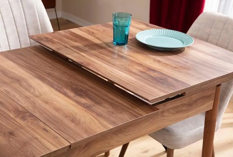Teral Matgrupp Förlängningsbar 130-170 cm med 4 Stolar - Products - Möbler - Bord & matgrupp - Matgrupp