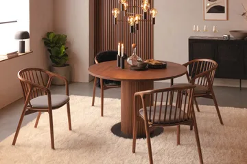 Noira Matgrupp 120 cm Runt Matbord med 4 Noira Stolar - Valnöt - Products - Möbler - Bord & matgrupp - Matgrupp