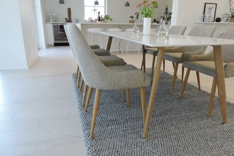 Polar Matgrupp 180 cm Rektangulär med 6 Plaza stolar - Grå - Products - Möbler - Bord & matgrupp - Matgrupp