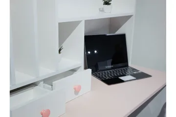 Hilts Möbelset För Sovrum - Vit/Rosa - Products - Möbler - Säng - Möbelset för sovrum