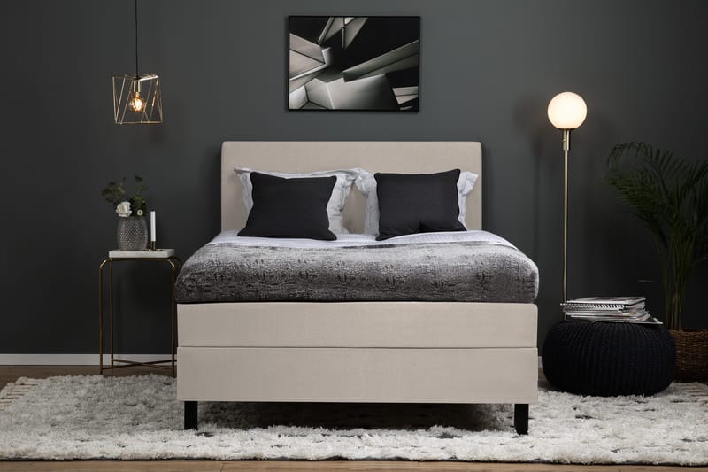 Lucky Komplett Sängpaket 140x200 Polyeter Slät Sänggavel - Nackkudde Stor Beige - Products - Möbler - Säng - Kontinentalsäng