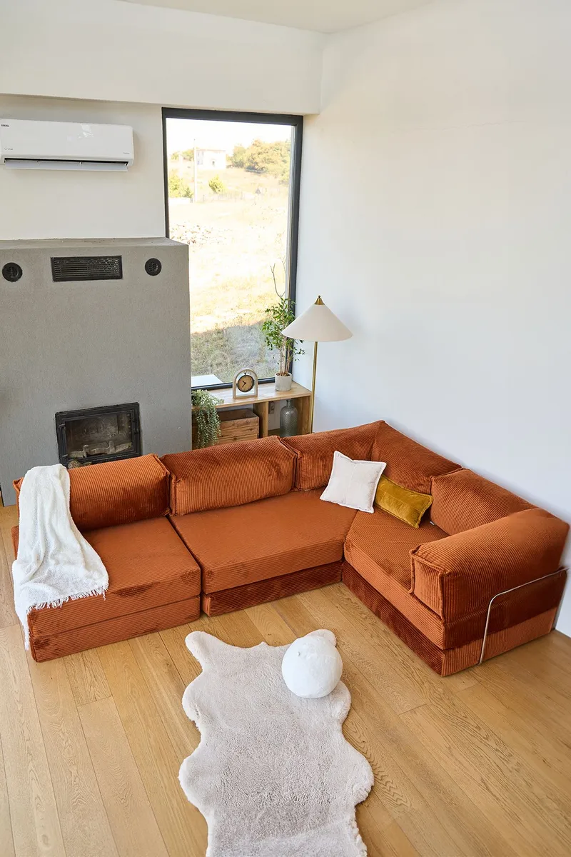 Jenor 4-sits Hörnbäddsoffa - Products - Möbler - Soffa - Bäddsoffa - Hörnbäddsoffa