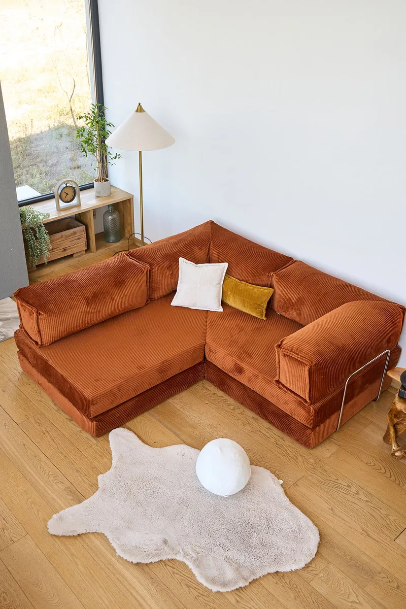Jenor 4-sits Hörnbäddsoffa - Products - Möbler - Soffa - Bäddsoffa - Hörnbäddsoffa