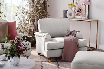Howard Lyx 4-sits Tygsoffa - Ljusgrå - Products - Möbler - Soffa - Howardsoffa
