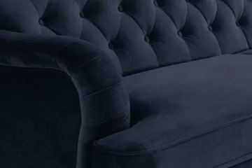 Howard Riviera Soffgrupp 3-sits + 2-sits Soffa + Fåtölj + Fotpall i Sammet - Blå - Products - Möbler - Soffa - Soffgrupp - Howard soffgrupp