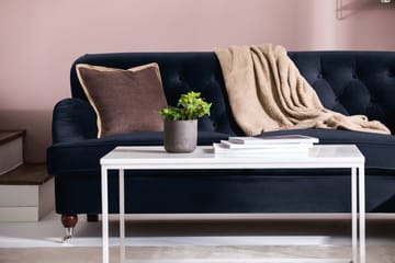 Howard Riviera Soffgrupp 3-sits + 2-sits Soffa + Fåtölj + Fotpall i Sammet - Blå - Products - Möbler - Soffa - Soffgrupp - Howard soffgrupp