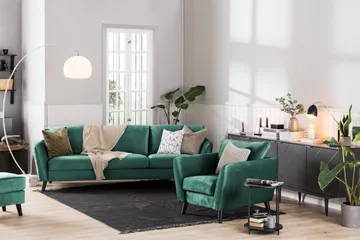 Trend Soffgrupp 3-sits + 2-sits Sammetssoffa - Grön - Products - Möbler - Soffa - Soffgrupp - Howard soffgrupp