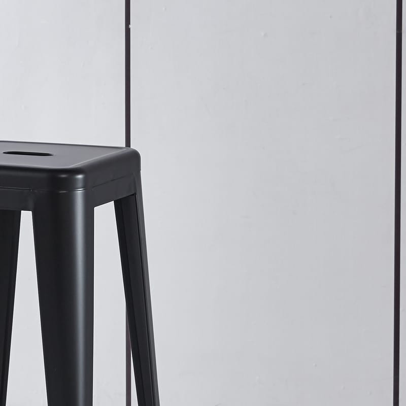 Barstol Iris i Metall Sitthöjd 77 cm - Svart - Products - Möbler - Fåtölj & stolar - Barstol & barpall