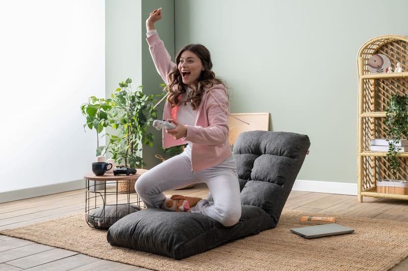 Kalvi Bäddfåtölj - Products - Möbler - Fåtölj & stolar - Fåtölj - Bäddfåtölj