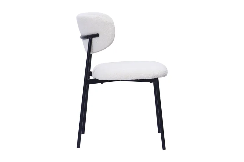 Lucy Matstol - Vit Bouclé / Metallben Svart - Products - Möbler - Fåtölj & stolar - Matstol & köksstol