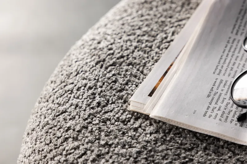 Peg Sittpall - Grå - Products - Möbler - Fåtölj & stolar - Pall & puff