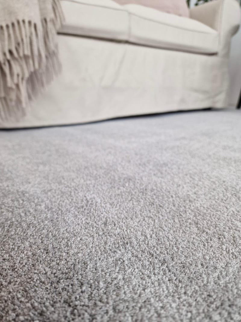 Feel Ryamatta 200x290 - Silver - Products - Textil & mattor - Matta - Modern matta - Ryamatta