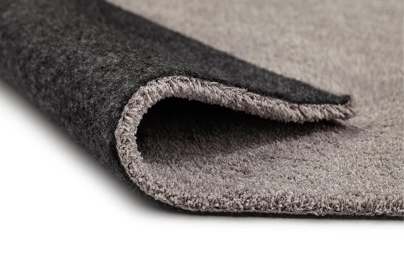 Feel Ryamatta 240x340 - Silver - Products - Textil & mattor - Matta - Modern matta - Ryamatta