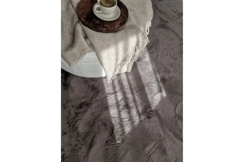 Heaven Deluxe Ryamatta 200x290 cm - Charcoal - Products - Textil & mattor - Matta - Modern matta - Ryamatta