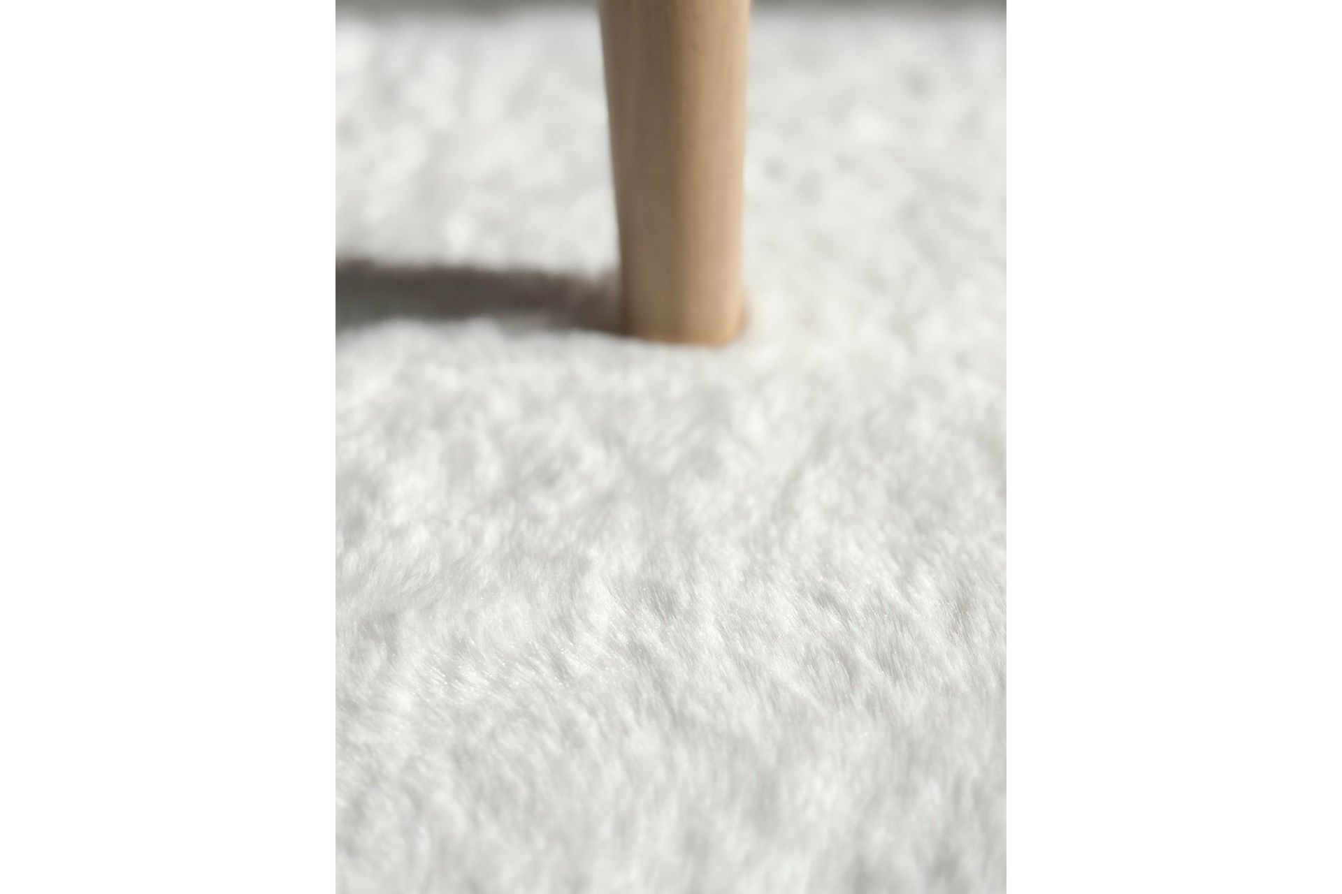 Heaven Ryamatta Vit rund 120 - Vit - Products - Textil & mattor - Matta - Modern matta - Ryamatta