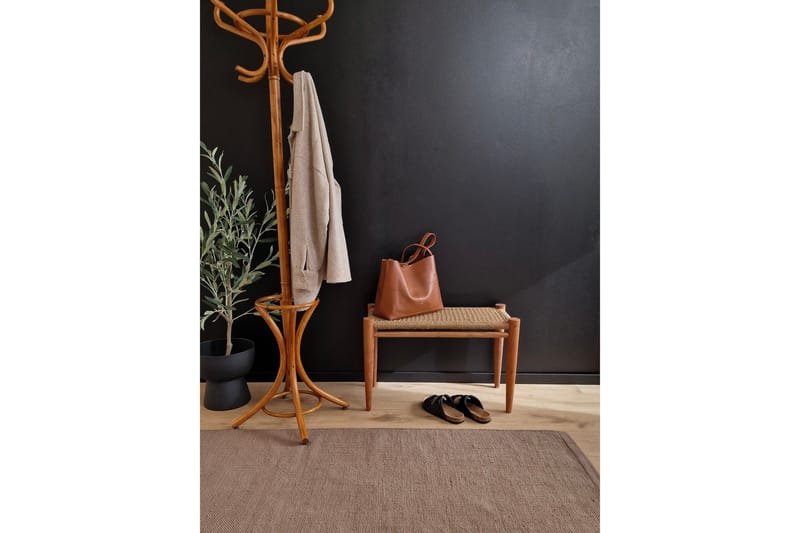 Hemse Bomullsmatta 140x200 cm - Mörkbeige - Products - Textil & mattor - Matta - Modern matta - Bomullsmatta