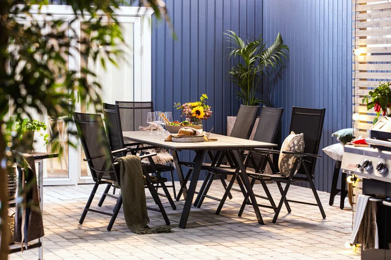 Maggie Fällbar Positionsstol utomhus i aluminium - Svart - Products - Utemöbler & utemiljö - Utestol & trädgårdsstol - Positionsstol