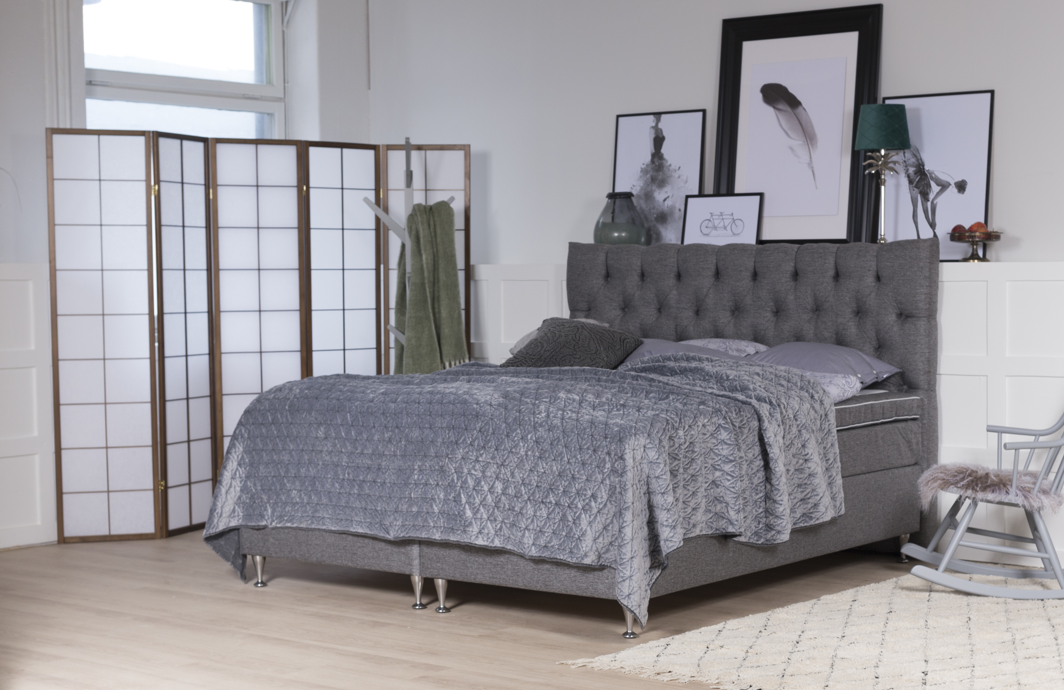 Ebony t�ydellinen s�nkypaketti ink-s�ngynp��ty 5-vy�hykkeinen kontinental-vuode - harmaa