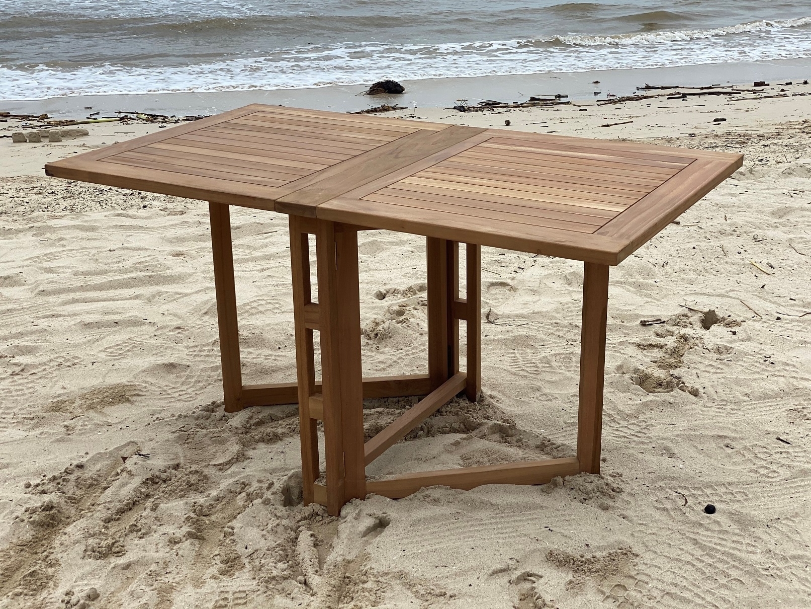 Salt� taittop�yt� 140 cm - Teak