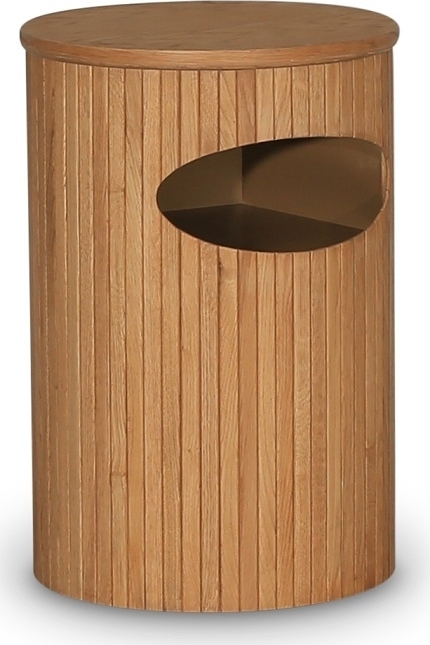 Nova pyöreä yöpöytä säilytystilalla Öljyttyä tammea Nova pyöreä yöpöytä säilytystilalla Öljyttyä tammea