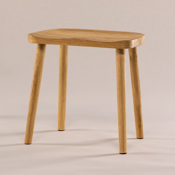 Epäselvä jakkara - teak Epäselvä jakkara - teak