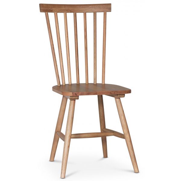 Ruokailuryhmä; Kuonapöytä musta / tammi ja 4 rottinkituolia - Fårö Ruokailuryhmä; Kuonapöytä musta / tammi ja 4 rottinkituolia - Fårö