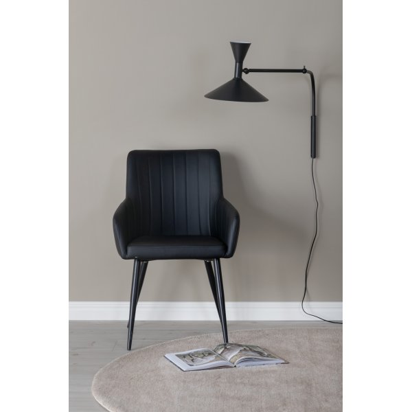 Paolo-nojatuoli - musta PU Paolo-nojatuoli - musta PU