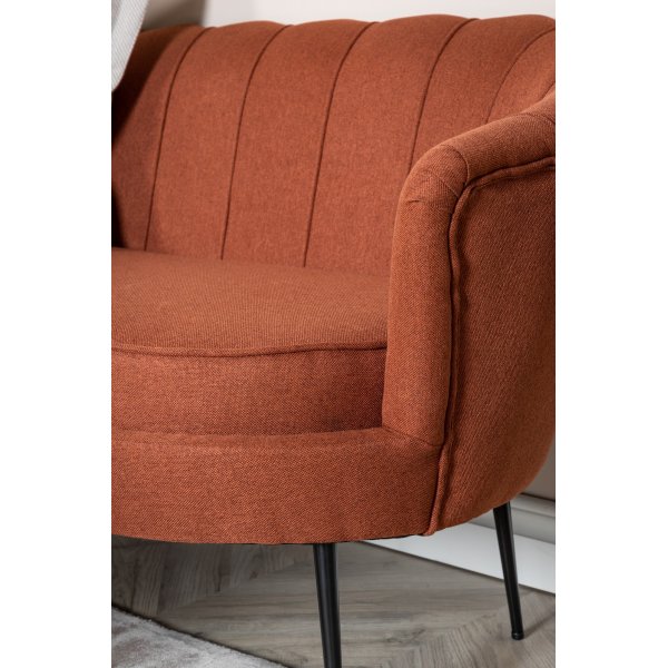 Ballini 3-istuttava sohva - punainen Ballini 3-istuttava sohva - punainen