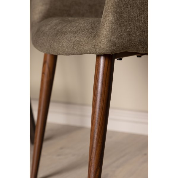 Huomenna ruokatuoli - ruskea Huomenna ruokatuoli - ruskea