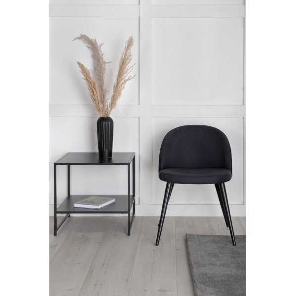 Alice ruokatuoli - musta Alice ruokatuoli - musta