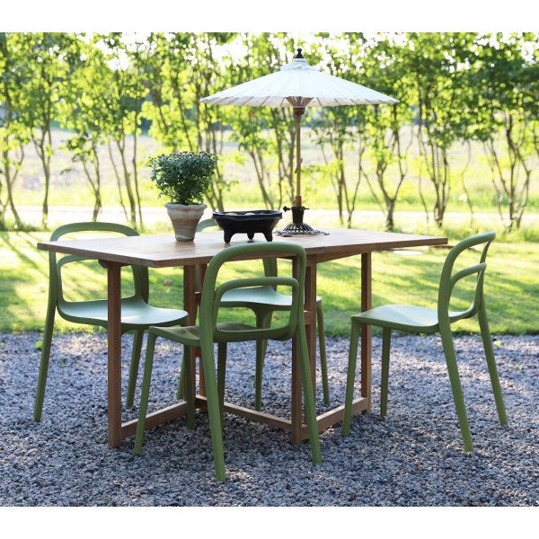 Salt� teak ruokailuryhm�: Teak koputusp�yt� sis�lt�� 4 Nordan� tuolia