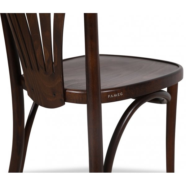 Klassinen taivepuusta tehty No 24 -tuoli - Saksanp�hkin�