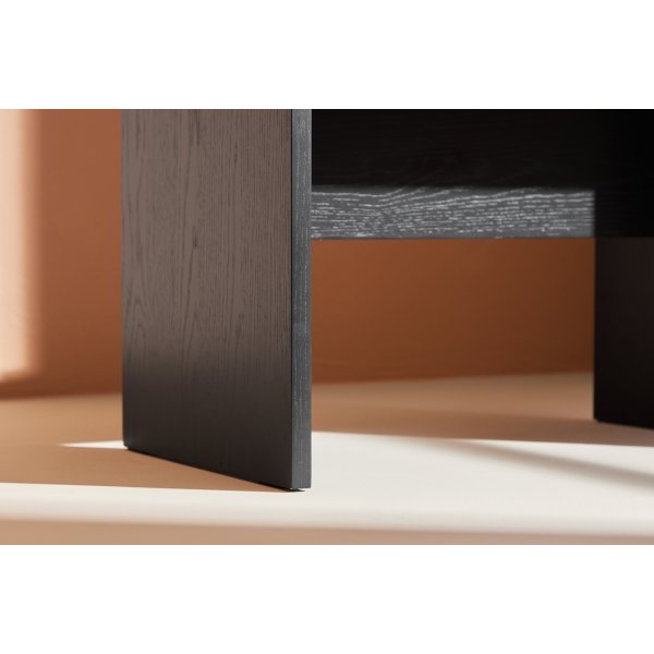 Juni sohvap�yt� 58 x 35 cm - Musta