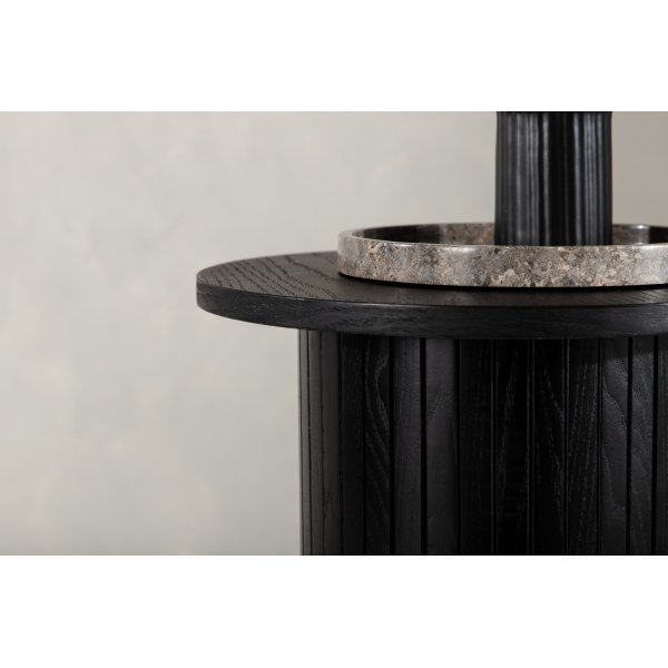Bianca sivupöytä Ø40 cm - Musta Bianca sivupöytä Ø40 cm - Musta