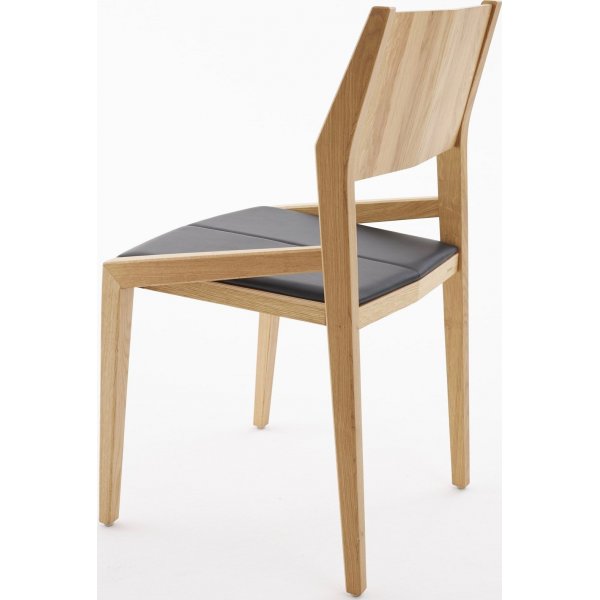 Arcos ruokatuoli - Valinnainen rungon ja verhoilun väri Arcos ruokatuoli - Valinnainen rungon ja verhoilun väri