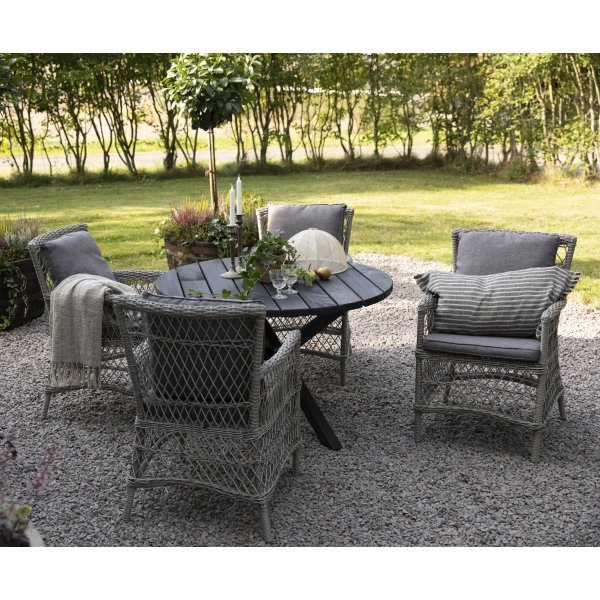 Provence ulkoiluryhm: Scottsdale pyre musta ruokapyt  112 cm sislten 4 Provence nojatuolia harmaata keinorottinki