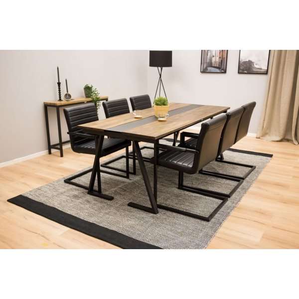 Fortina tuoli ksinojilla - Musta PU