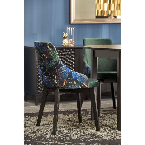 Berivan jatkettava ruokapyt 102-142 cm - Musta