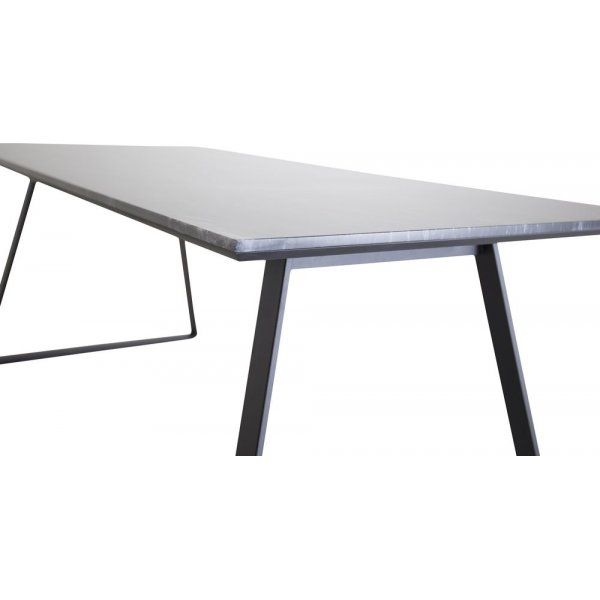 Ruokapyt Duffy 200 cm - Musta / Musta Marmori