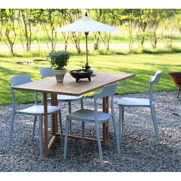 Ruokailuryhm� Salt� teak: Teak-koputusp�yt� sis�lt�� 4 Abbe-tuolia