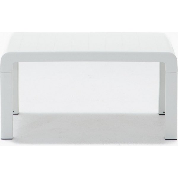 Lara-loungeryhmä, jossa 3-istuttava sohva, 2 nojatuolia ja pöytä ilman tyynyjä - Valkoinen Lara-loungeryhmä, jossa 3-istuttava sohva, 2 nojatuolia ja pöytä ilman tyynyjä - Valkoinen