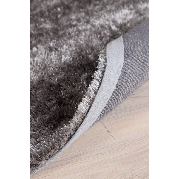 Kiiltv matto - harmaa