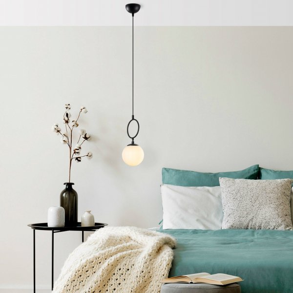 Ring kattovalaisin 13432 - Musta Ring kattovalaisin 13432 - Musta