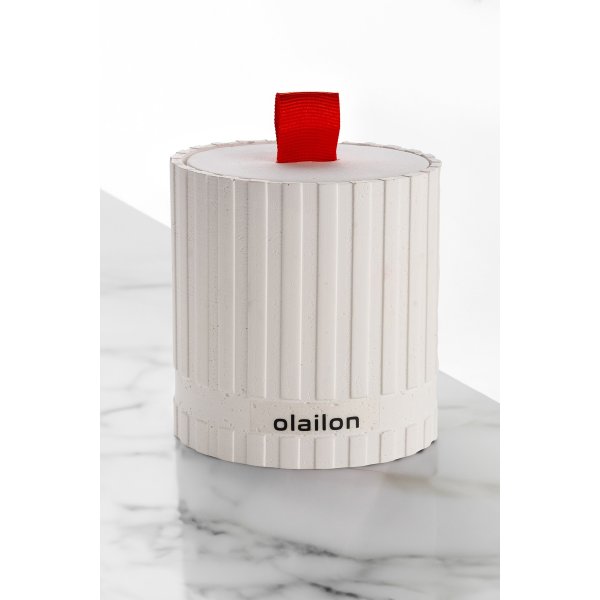 Sutun tuoksukynttilä - Valkoinen/punainen Sutun tuoksukynttilä - Valkoinen/punainen